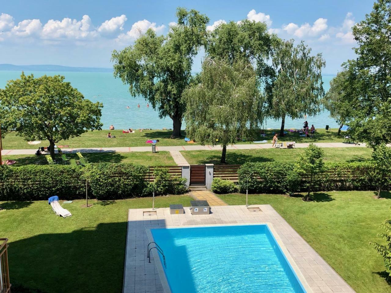 Viktoria Apartmanok Siófok Exteriér fotografie