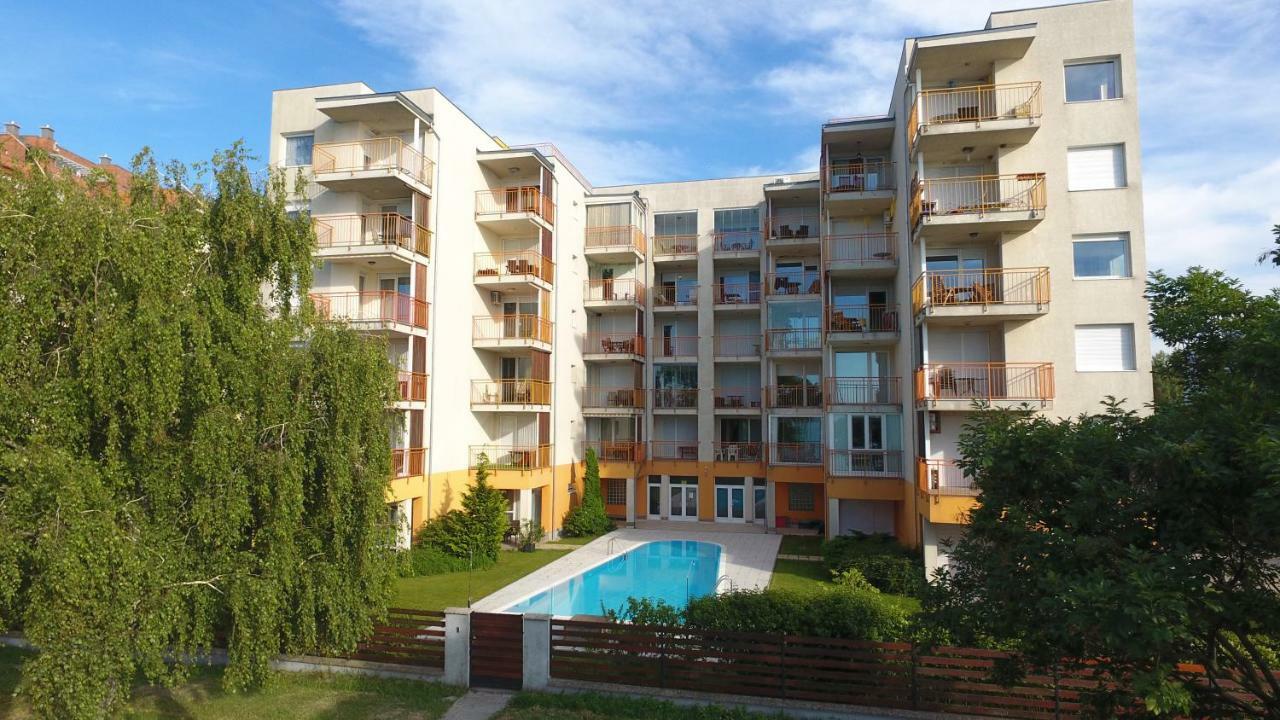Viktoria Apartmanok Siófok Exteriér fotografie